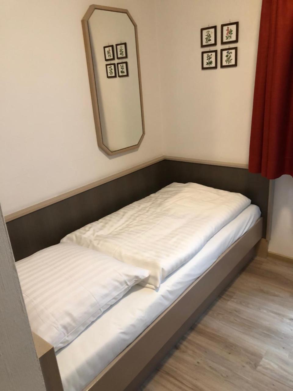 Gaestehaus Hotel Wilms Кёльн Экстерьер фото