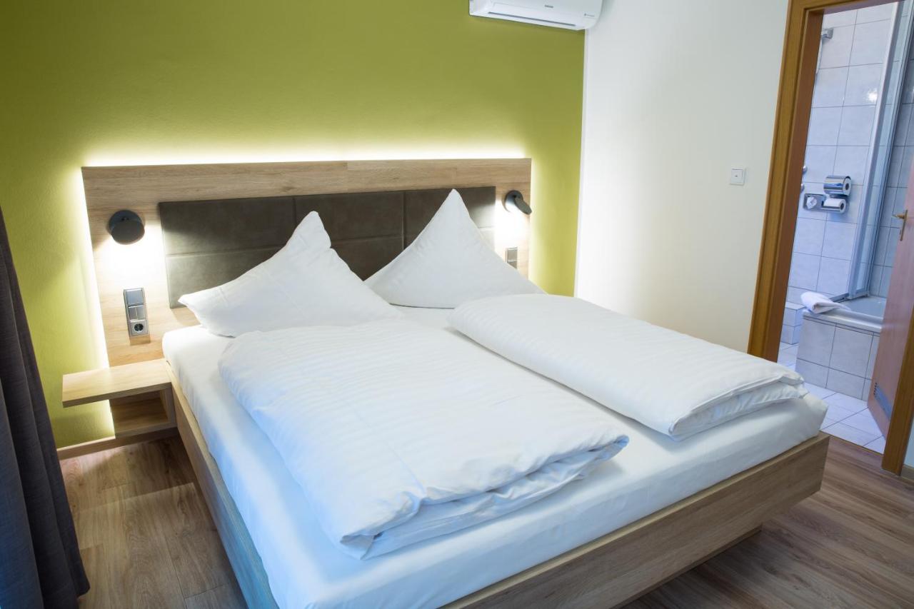 Gaestehaus Hotel Wilms Кёльн Экстерьер фото